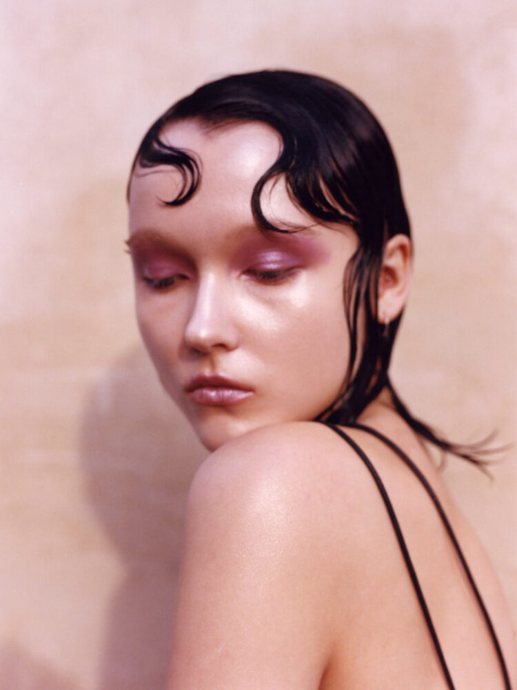 The Place We Heard Thet Someone Sing Opera