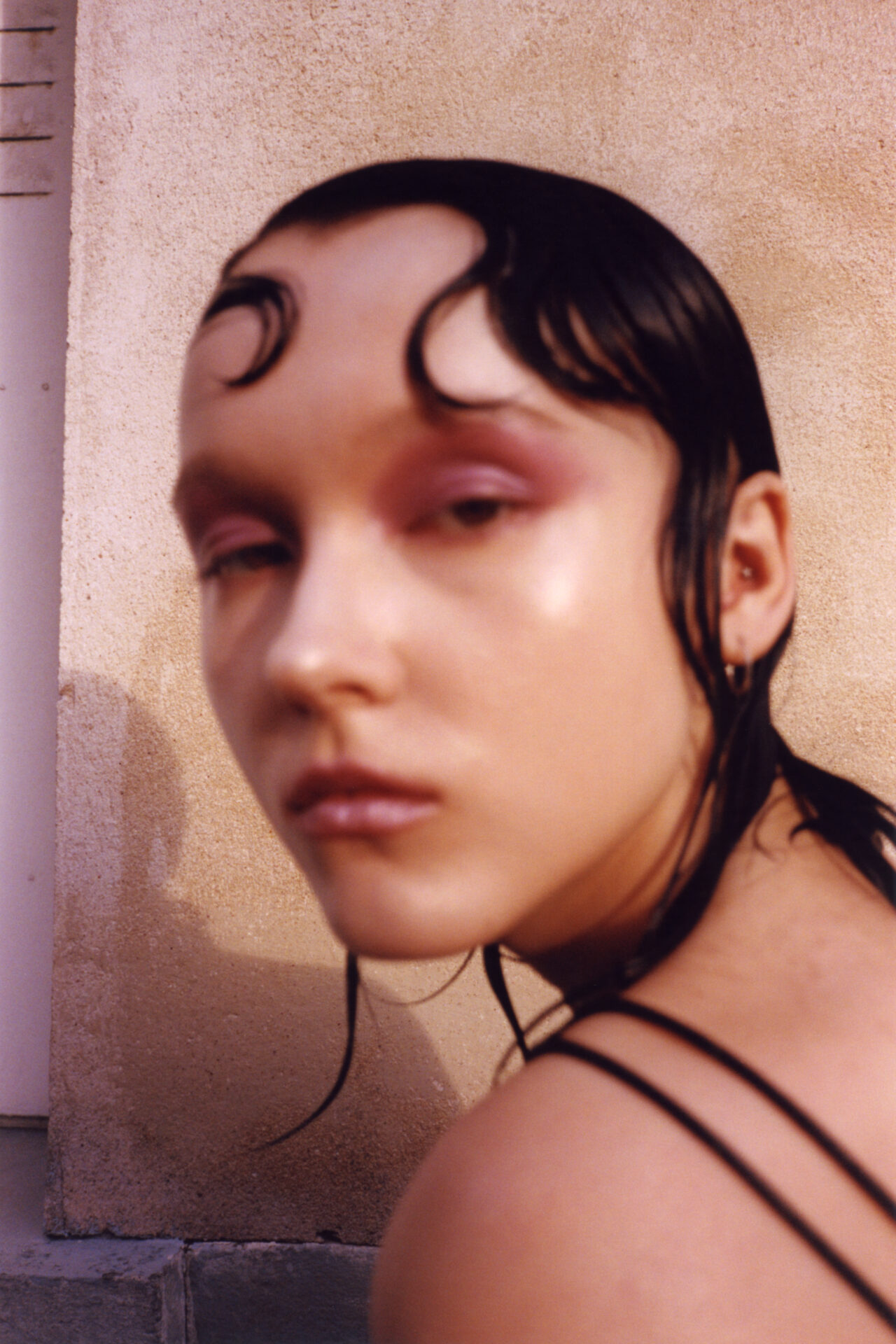 The Place We Heard Thet Someone Sing Opera