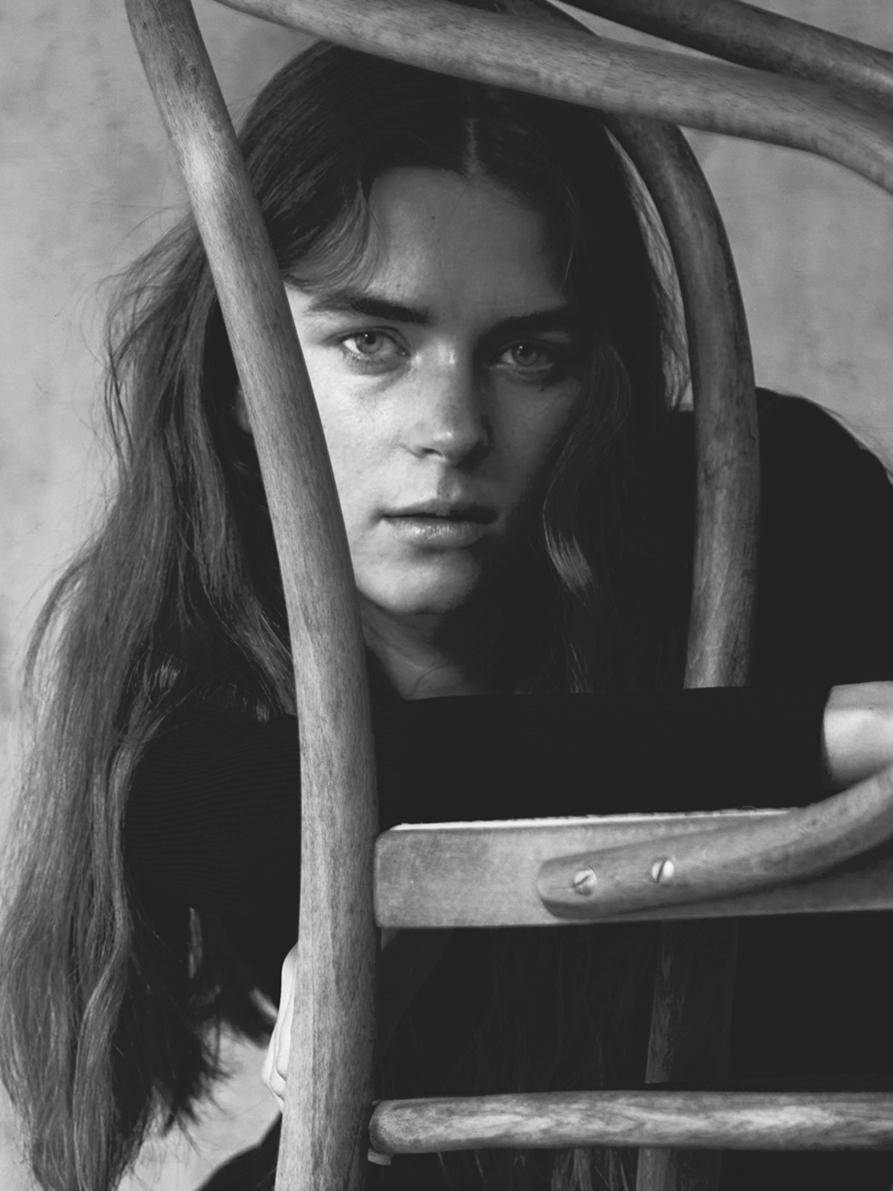 DARK ROMANCE for S/S 2023 ADORE